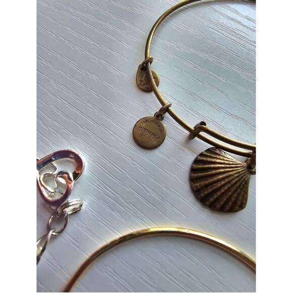 Bracelet Bundle - Picture 3 of 7